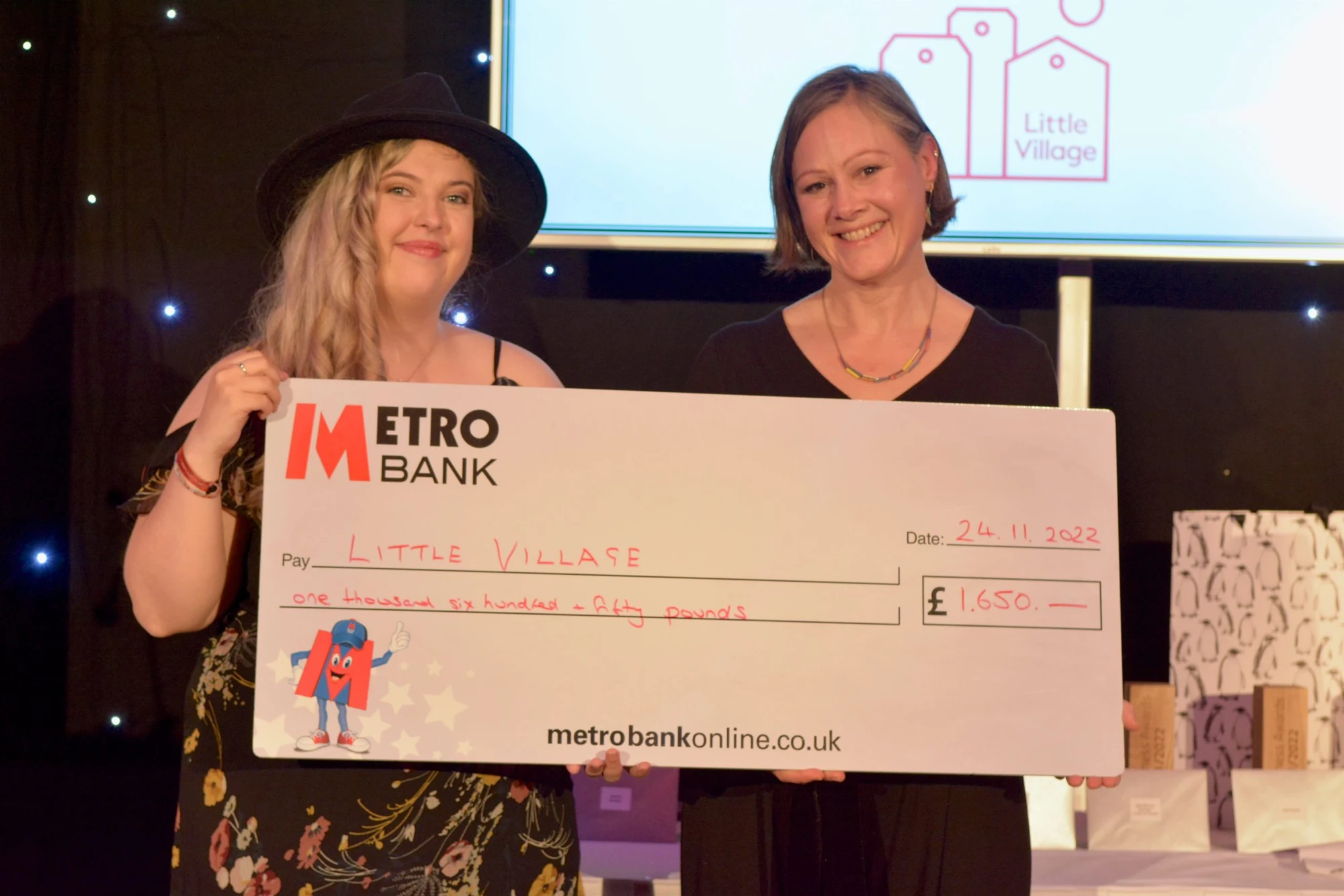 Business Awards 2021/2022 — event photograph or programme