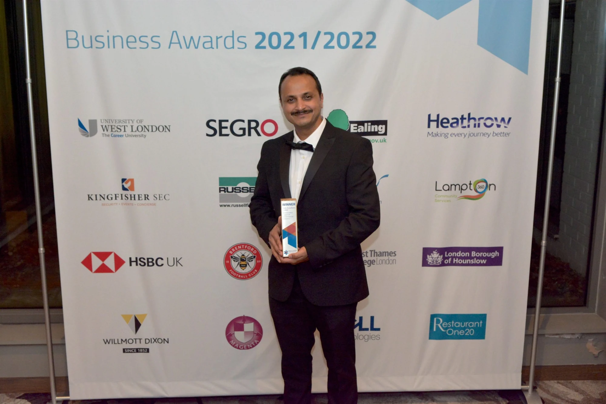Business Awards 2021/2022 — event photograph or programme